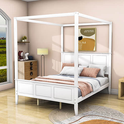 Canopy Bed / Four-Poster Bed