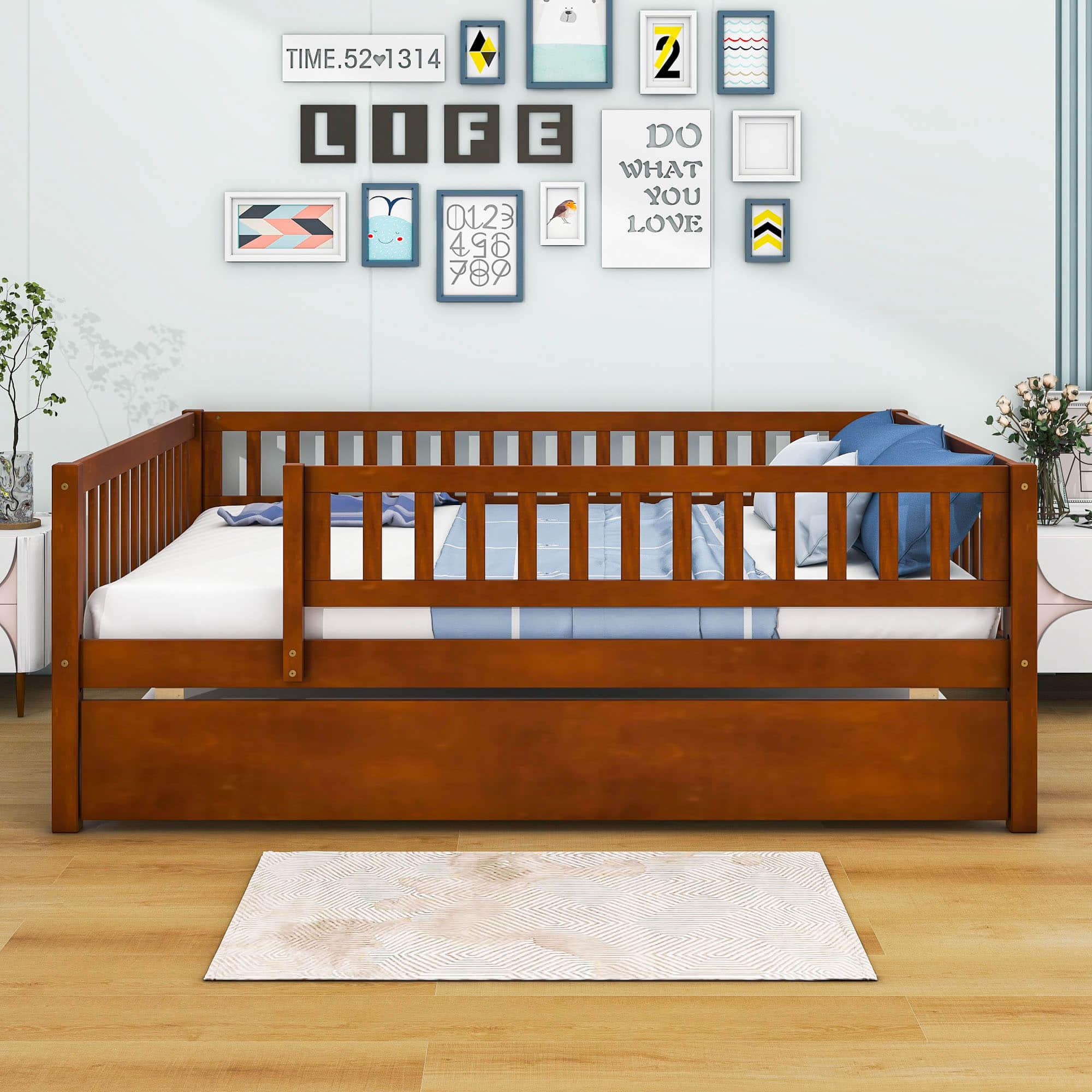 Wooden Full Size Low Kids Bed with Twin Size Trundle and Rails