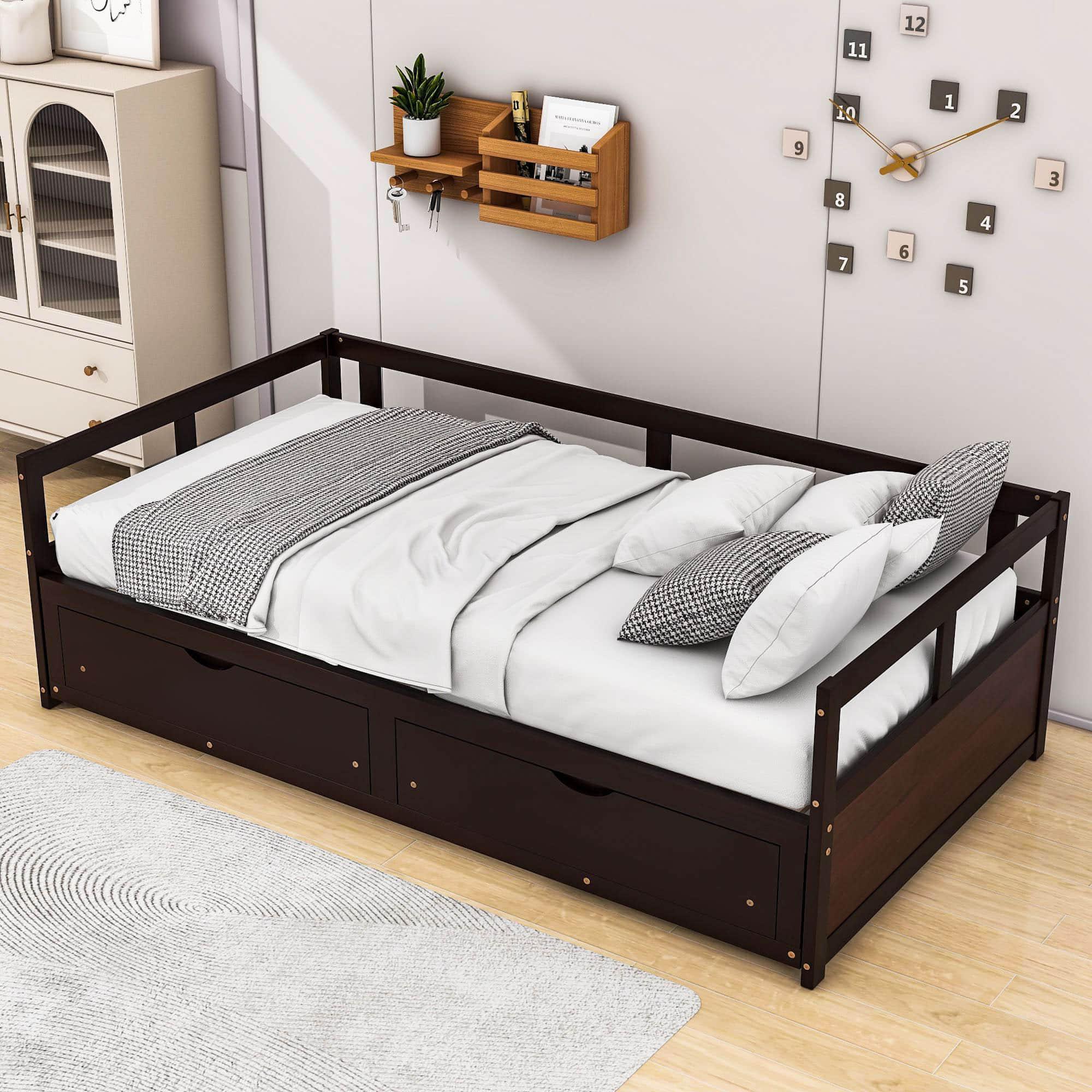 Wood Twin to King Daybed with Extendable Trundle and Storage Drawers