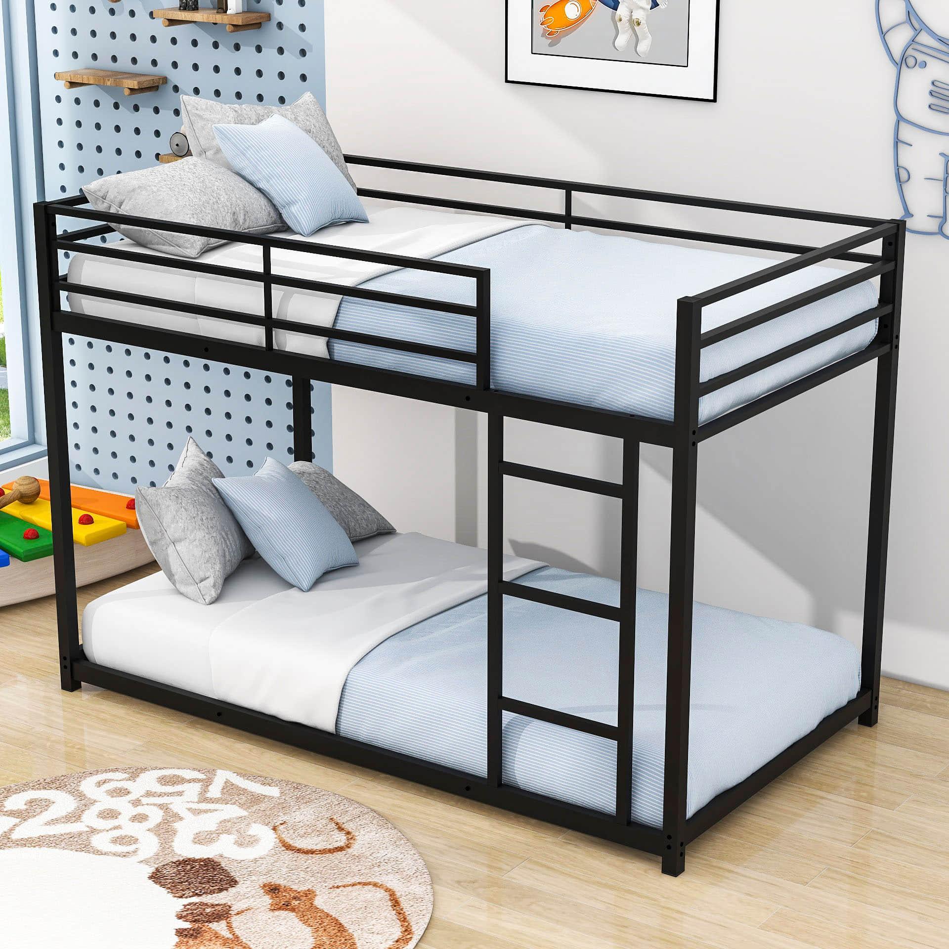 Montessori Twin Over Twin Scandinavian Floor Metal Bunk Bed with Ladder for Kids