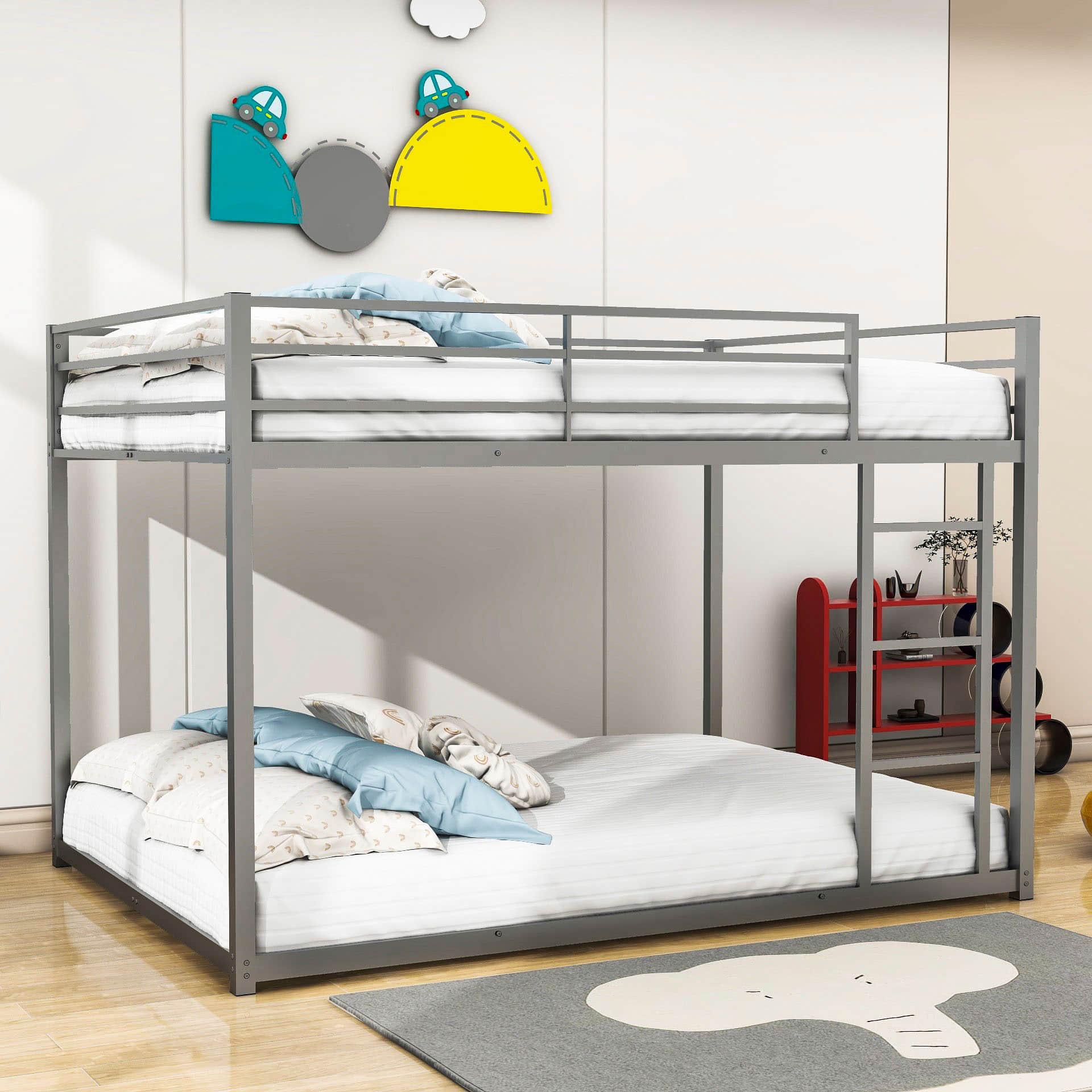 Montessori Full Over Full Scandinavian Floor Metal Bunk Bed with Ladder for Kids