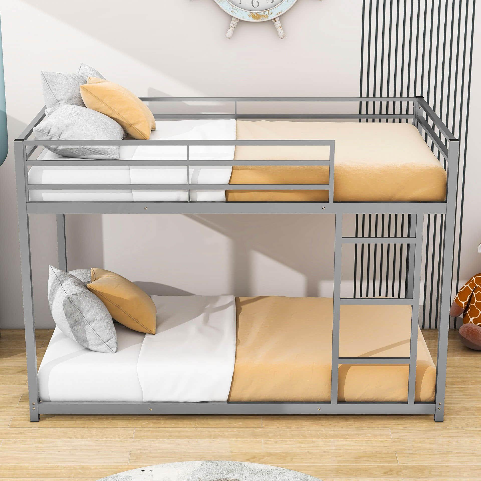 Montessori Twin Over Twin Scandinavian Floor Metal Bunk Bed with Ladder for Kids