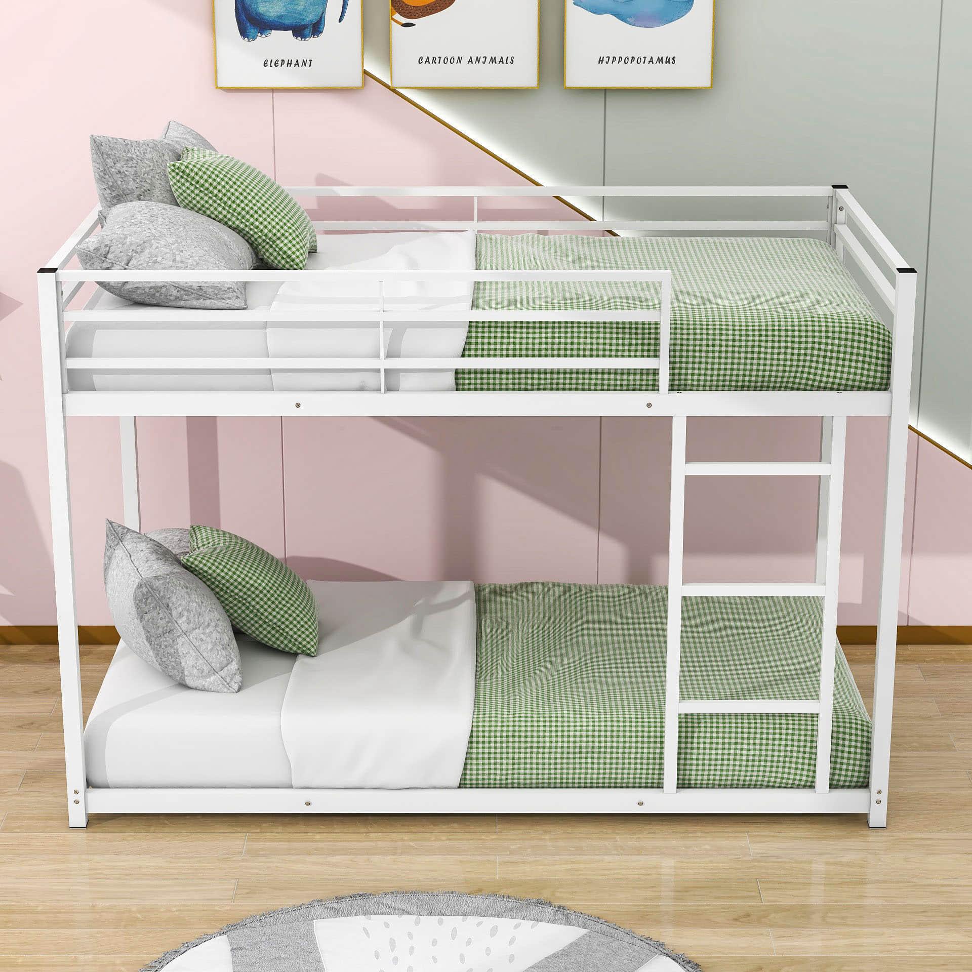 Montessori Twin Over Twin Scandinavian Floor Metal Bunk Bed with Ladder for Kids