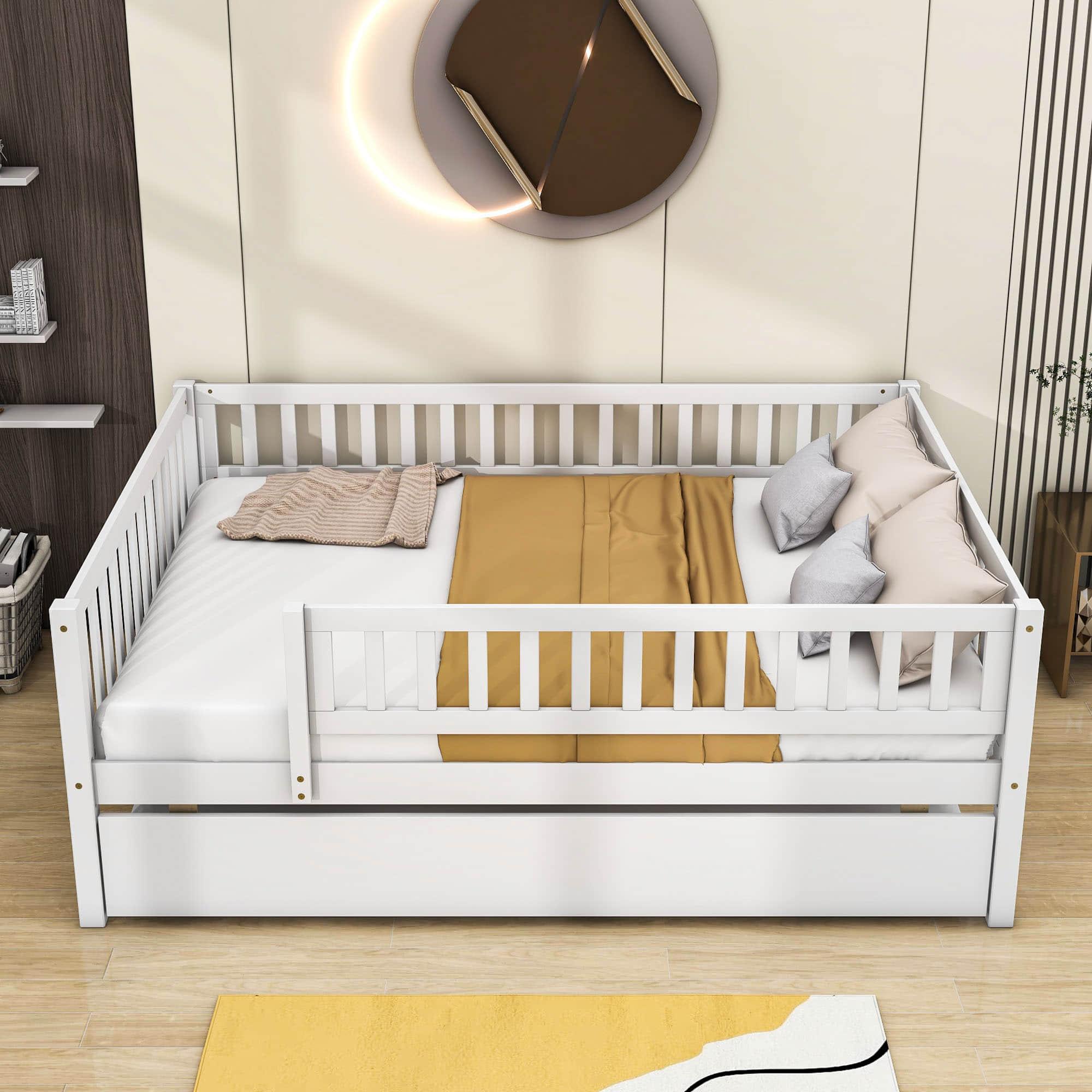 Wooden Full Size Low Kids Bed with Twin Size Trundle and Rails